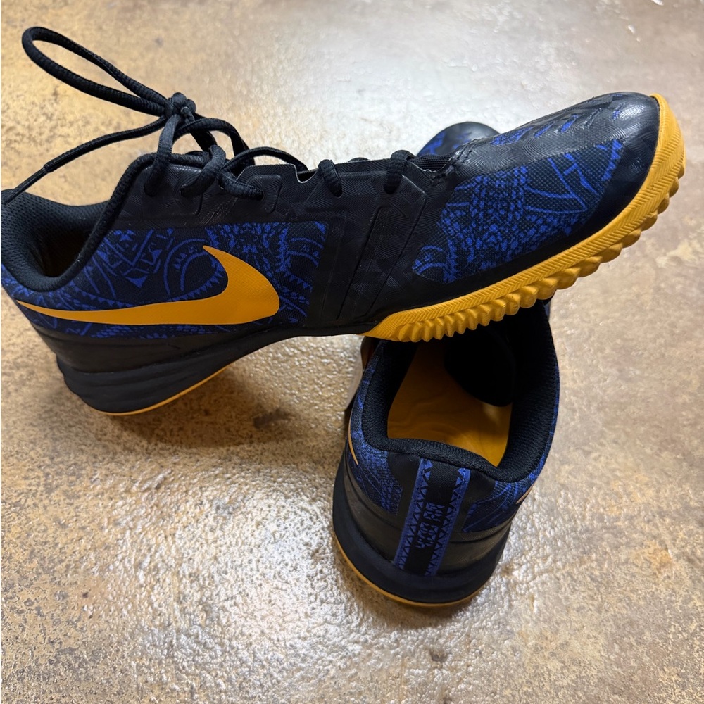 NIKE KOBE BASKETBALL SHOES 💜🏀💛